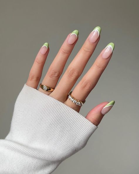 30+ St Patricks Day Nails For A Fun Mani! - Prada & Pearls