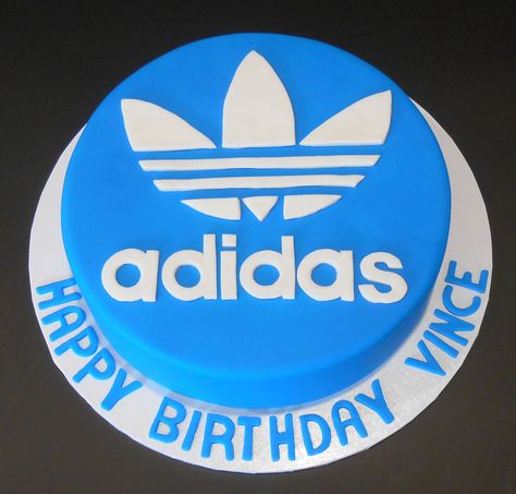 Adidas Birthday Cake - by Nada's Cakes Canberra Nike Cake, 30 Cake Topper, Sports Themed Cakes, Starbucks Birthday, Birthday Gift Card, Sport Cakes, 16 Birthday Cake, Cake Flower, Birthday Cakes For Men