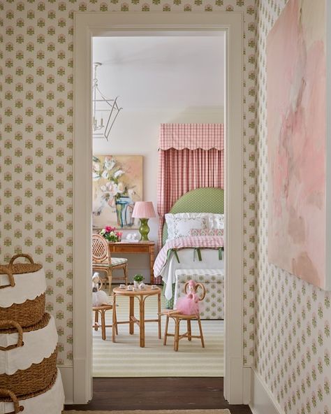 All Posts • Instagram Rose Bedroom, Green Apartment, Big Girl Bedrooms, Toddler Girl Room, Kids Bedroom Inspiration, Kids Room Inspiration, Girl’s Room, Big Girl Rooms