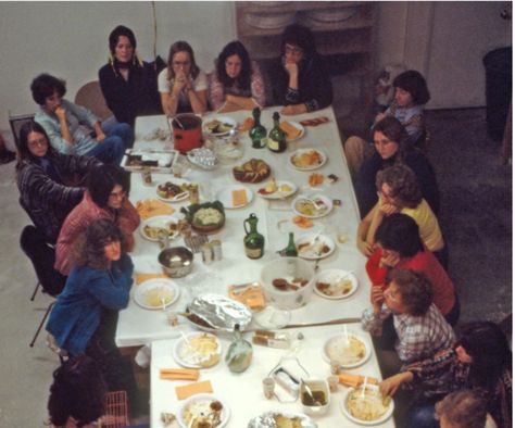 How—and Why—'The Dinner Party' Became the Most Famous Feminist Artwork of All Time | Artnet News Dinner Party Photography, Famous Feminists, Judy Chicago, Communal Kitchen, Female Chef, Brooklyn Museum, Banquet Tables, China Painting, Feminist Art