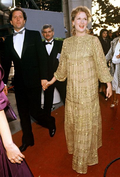 Sophie's Choice, Best Actress Oscar, Homemade Dress, Golden Dress, Oscar Dresses, Stylish Maternity, Meryl Streep, Gala Dresses, Red Carpet Dresses