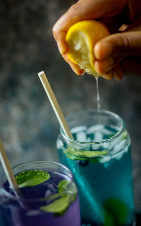 This Butterfly Pea Tea Recipe is a beautiful blue tea that can be served hot or cold. It is a magical tea that is blue in color but changes color to purple when you add lemon or lime to it. #tea #butterflypeaflower #icedtea #summerdrinks Pea Flower Tea, Magical Tea, Butterfly Pea Tea, Butterfly Pea Flower Tea, Butterfly Tea, Blue Tea, Butterfly Pea Flower, Butterfly Pea, Pea Flower