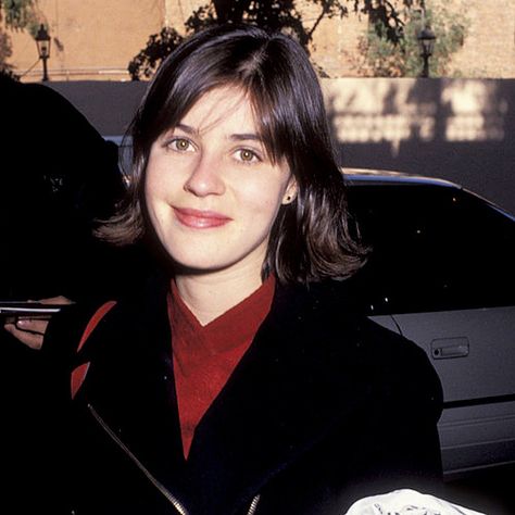 Irene Jacob, Sherilyn Fenn, Favorite Celebrities, Wordpress, Magazine, Photographer, Celebrities, Hair, Beauty