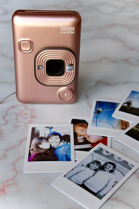 INSTAX just released their latest edition to their instant camera family. A cute little hybrid that combines the convenience of a digital camera with the charm of an instant print. That means; NO MORE WASTED FILM! Capturing as many images as you like, go have a scroll to see which ones you like best and choose which memories to printout and savour forever! You can even reprint as many times as you like! But that’s not all this tiny camera offers so let’s jump right into our INSTAX Li Birthday Gift Ideas Unique, Tiny Camera, Instant Print Camera, Instax Mini Camera, Camera Collection, Instax Camera, Digital Media Design, Gift Ideas Unique, Fujifilm Camera