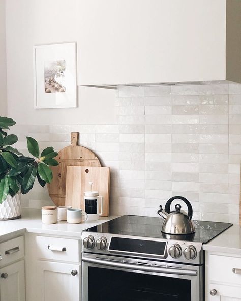 Bedrosians Tile and Stone on Instagram: “Another beautiful Cloe install using the White 2.5”x8” designed by @kimmyintx 🙌🏻 Our grout blog post is up now, answering all your…” Cloe Tile, Backsplash For White Cabinets, White Kitchen Backsplash, White Tile Backsplash, Artisan Tiles, Kitchen Backsplash Designs, White Backsplash, Backsplash Designs, Kitchen Tile