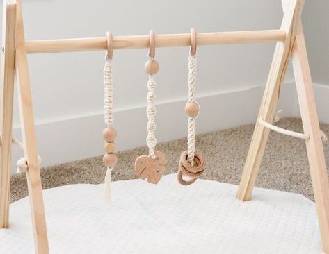 Makramee Baby, Toddler Gym, Macrame Nursery, Baby Activity Gym, Macrame Baby, Baby Activity Center, Baby Activity, Nursery Toys, Activity Gym