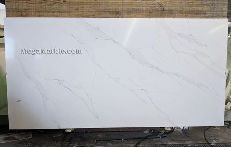 New Calacatta Laza Quartz, Calacatta Botanica Quartz, Costar Calacatta Empire, Calacatta Lavasa Quartz, Quartz That Looks Like Marble, Calacatta Vagli Marble, Kitchen Countertop Decor Ideas, Countertop Decor Ideas, Quartz Calacatta