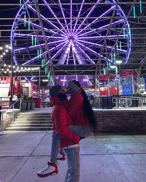 cuteeeeee Carnival Date, Fair Pictures, Couple Fits, Cute Date Ideas, Dream Date, Cute Couple Gifts, Black Love Couples, Couple Goals Teenagers