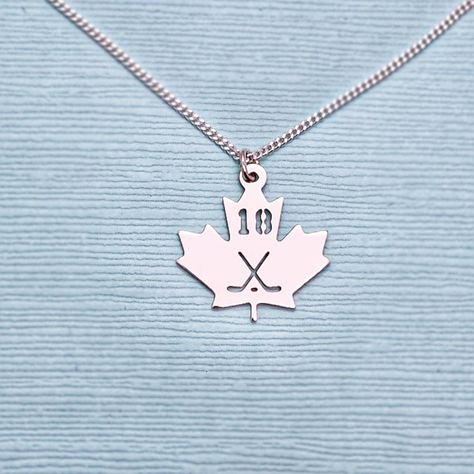 Personalized Silver Charm Necklaces For Christmas, Personalized Silver Charm Necklace For Christmas, Silver Jewelry With Hallmarks For Gifting, Maple Leaf Hockey, Hockey Necklace, Hockey Jewelry, Hockey Canada, Ice Hockey Sticks, Canada Hockey