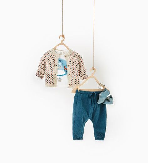 Baby Store Display, Shooting Studio, Fashion Boy, Foto Baby, Fashion Articles, Flat Lay Photography, Clothing Photography, Kids Boutique, Kids Store