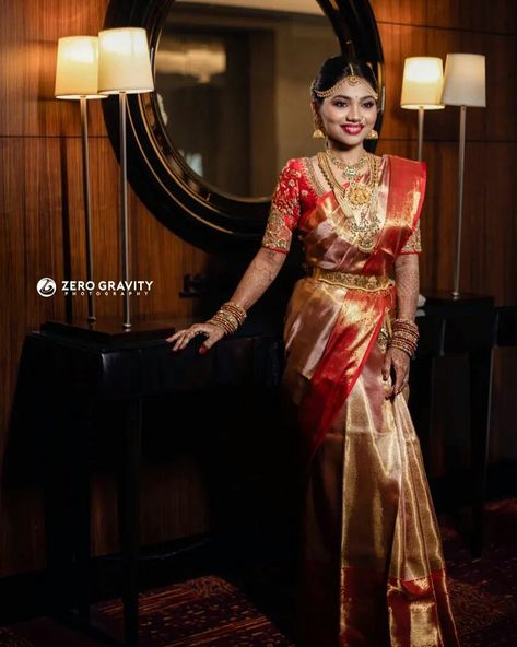 Pattu Saree Bridal, Saree Bridal Look, Marriage Reception Dress, White And Burgundy Wedding, Bridal Reception Saree, Reception Sarees, Gold Saree, South Indian Wedding Saree, Bride Reception Dresses