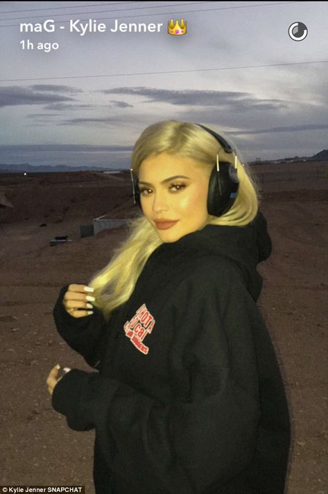 King Kylie 2016, Kylie Jenner Snapchat, Instagram Kylie Jenner, Kylie Snapchat, Kylie Jenner Icons, Kylie Jenner Blonde, Kylie Travis, Kylie Jenner Selfies, Looks Kylie Jenner