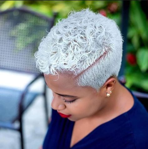 Natural Grey Hair Transition, Dark Hair Going Gray, Shaved Hairstyles For Black Women, White Hair Beauty, Best Short Haircuts For Women, Short Platinum Blonde Hair, Shaved Hairstyles, Black Women Short Hairstyles, Short Hair Designs