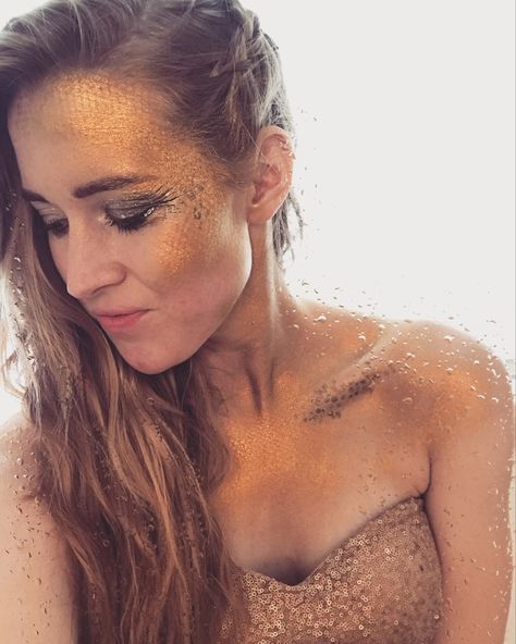 Mermaid makeup and scales using fishnet tights and glitter spray Scale Makeup, Halloween Idea, Autumnal Equinox, Gold Mermaid, Glitter Spray, Mermaid Makeup, Fishnet Tights, Mermaid Scales, Makeup Designs