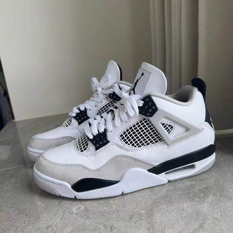 Air Jordan 4 Retro"Military Black" Jordan 4 Retro Military Black, Jordan 4’s, Expensive Things, Pretty Sneakers, Trendy Shoes Sneakers, Dr Shoes, Nike Fashion Shoes, Preppy Shoes, Jordan 4s