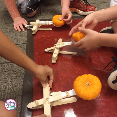 Catapult Stem Challenge, Pumpkin Catapult, Stem Towers, Third Grade Halloween, Simple Stem Activities, Thanksgiving Stem, Stem Activities For Kids, Easy Stem, Halloween Stem