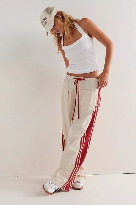 Summer In The City | Summer Clothes + Outfits | Free People Slouchy Pants, Printed Jogger Pants, Striped Sweatpants, Leopard Print Pants, Pant Trends, Simple Tees, Summer Pants, Trouser Style, Side Stripe