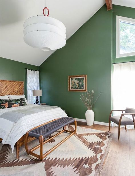 mix shades of green bedroom, green bedroom, serene bedroom color ideas, green bedroom color combination Green Bedroom Walls, Green Bedroom Design, Colorful Bedroom Decor, Green Bedroom Decor, Green Accent Walls, Green Interior Design, Lakeside Cabin, Mid Century Modern Bedroom, Bedroom Accent