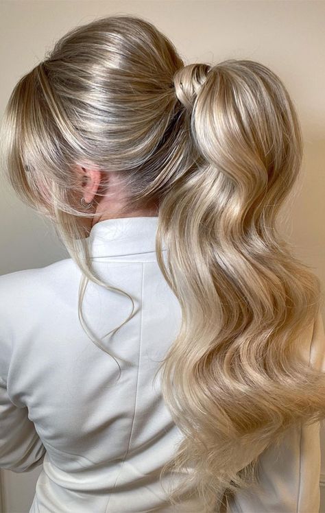 modern hollywood ponytail, voluminous ponytail, hollywood ponytail, ponytail bridal style, ponytail hairstyle, voluminous bridal ponytail, chic ponytail Low Ponytail Ideas, Braided Low Ponytail, Ponytail Bridal Hair, Easy Ponytails, Straight Ponytail Hairstyles, Boys Hairstyle, Bridal Ponytail, Hairstyles Layered, Flapper Hair