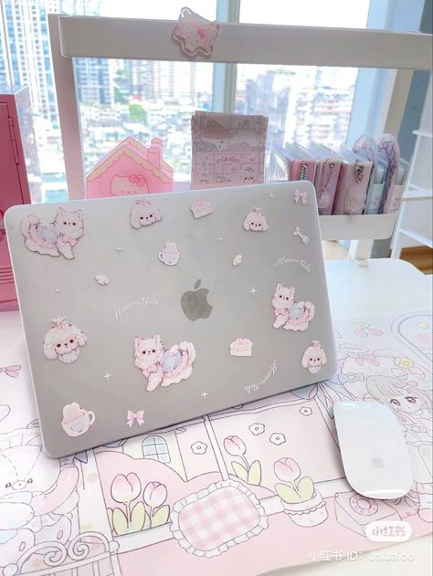 Macbook Cover Aesthetic, Macbook Air 2020, Cute Computer, Chromebook Case, Laptop Case Stickers, Cute Laptop, Ipad Essentials, Laptop Decoration, Macbook Covers