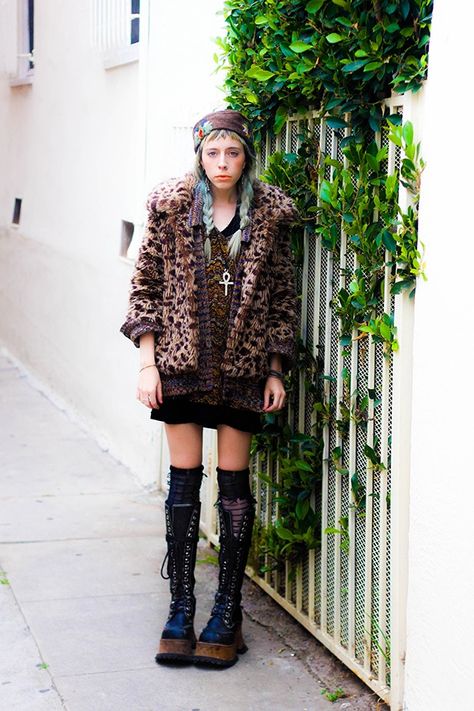 Madeline Pendleton Outfits, Madeline Pendleton, Funky Outfits, Grunge Fashion, Aesthetic Outfits, Punk Fashion, Alternative Fashion, Look Cool, Autumn Winter Fashion