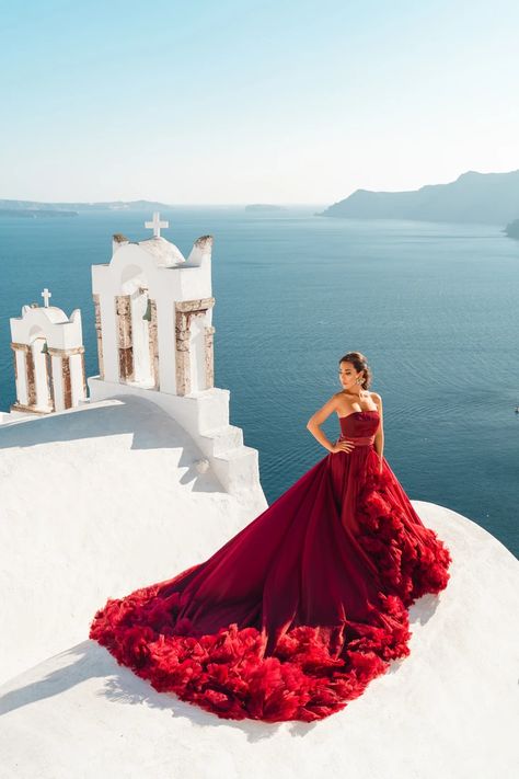 Tulle Red Dress, Flowy Dress Photography, Tulle Photoshoot, Greece Dress, Flying Dress Photoshoot, Long Train Dress, Infinity Gown, Self Love Art, Train Photo