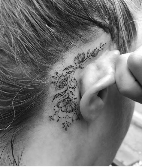 Behind The Ear Tattoo Ideas Floral, Big Behind Ear Tattoo, Halloween Tattoo Behind Ear, Floral Behind Ear Tattoo, Behind Ear Tattoo Cover Up, Half A Butterfly Wing Tattoo, Behind Ear Flower Tattoo, Tattoo Inside Ear, Jawline Tattoo Women