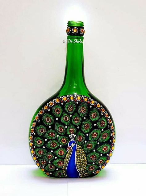 Idea for polymer clay project Craft Cottage, Painted Glass Bottles, Hand Painted Wine Bottles, Glass Painting Designs, Glass Bottle Diy, Aircraft Painting, Wine Glass Art, Glass Bottles Art, Wine Bottle Art