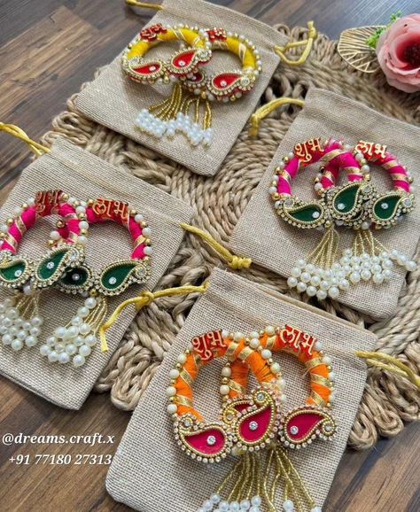 Shubh labh ✨️ Best for return gifts #shubhlabh #shubhlabhhanging #diwalidecor #diwali #diwalidecorations Diy Shubh Labh, Arti Decoration, Toran Ideas, Subh Labh, Rocket Craft, Shubh Labh, Thali Decoration, Pooja Decoration, Thali Decoration Ideas