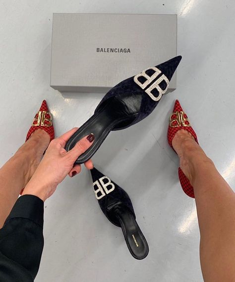 Balenciaga Heels, Balenciaga Shoes, Shoe Closet, Sneaker Heels, Shoe Obsession, Designer Heels, Stylish Shoes, Shoe Lover, Shoe Game