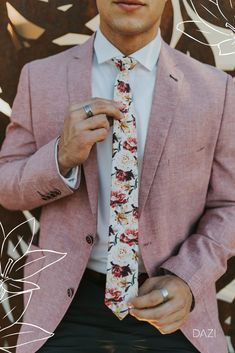 Pastel  floral print groom style perfect for spring wedding season Groom Wedding Attire, Boda Mexicana, Groomsmen Attire, Wedding Goals, Groom Attire, Groom Style, Groom And Groomsmen, Here Comes The Bride, Wedding Groom