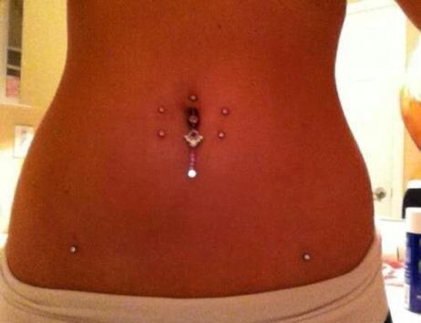 Dermal Piercing Chest, Y2k Pink Aesthetic, Hip Piercing, Dimple Piercing, Celtic Cross Tattoos, Bellybutton Piercings, Belly Piercing Jewelry, Face Piercings, Cool Piercings