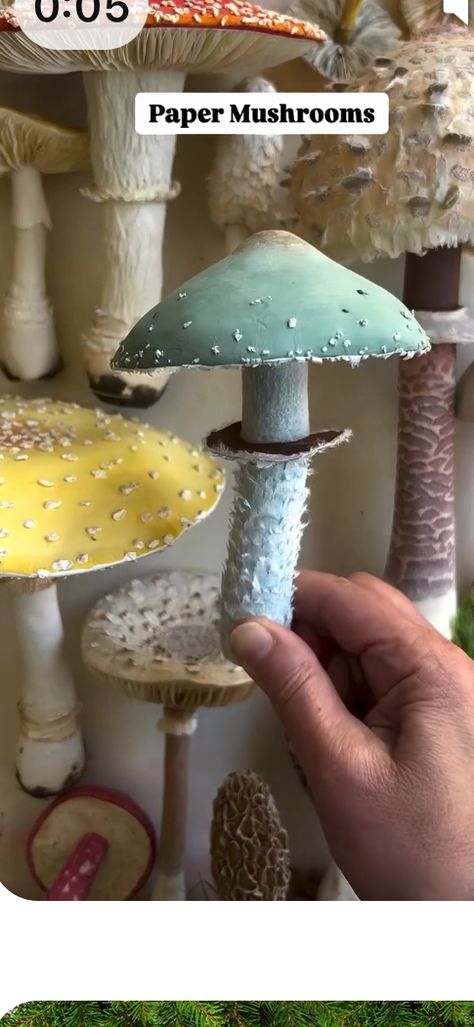 Paper Mache Art Projects, Vintage Mushroom Art, Paper Mache Mix, Chicken Of The Woods, Giant Mushroom, Fungi Art, Paper Mache Projects, Christmas Posts, Mushroom Crafts