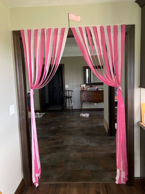 carnival grad party theme Barbie Circus Party, Barbie Themed Hallway, Barbie Dance Decorations, Pink Carnival Theme Party, Pink Carnival Backdrop, 12th Birthday Party Ideas, Grad Party Theme, Imagination Station, Barbie Birthday Party