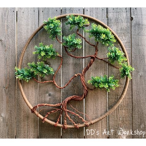 Make this Hula Hoop Wreath Home Decor, inspired by a Bonsai Tree!  Follow DD’s Art Workshop for more inspiration!  On Instagram, YouTube, Facebook and Twitter! Wreath Tree Of Life, Hula Hoop Wall Art, Hula Hoop Macrame, Macrame Hula Hoop, Hula Hoop Macrame Diy, Hoola Hoop Wall Art, Hula Hoop Art, Hula Hoop Decoration Diy, Hula Hoop Crafts