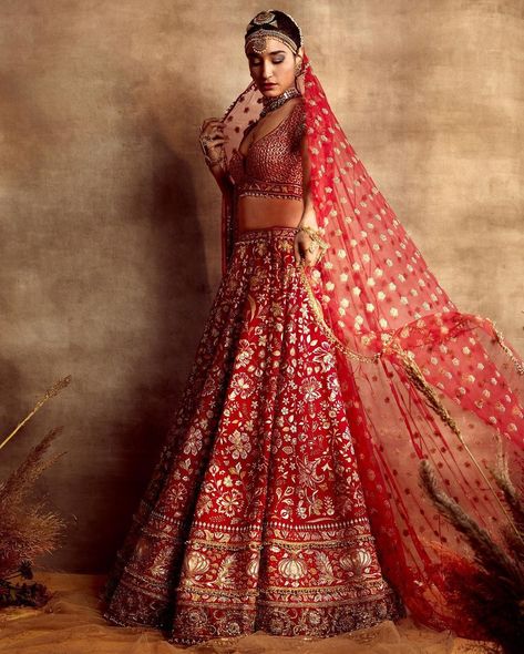 The Best Couture Lehengas We Spotted In 2020: WMG Roundup! Tarun Tahiliani Lehenga, Tarun Tahiliani Bridal, Red Bridal Dress, Lehenga Saree Design, Latest Bridal Lehenga, Indian Outfits Lehenga, Wedding Lehenga Designs, Indian Bride Outfits, Bridal Lehenga Collection