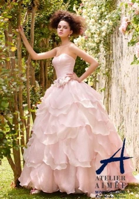 Atelier aimee Ruffled Skirt Wedding Dress, Flower Petal Dress, Fantastic Fashion, Viking Wedding, Quinceanera Dresses Pink, Organza Wedding, Pink Wedding Dress, Pink Wedding Dresses, Romantic Weddings