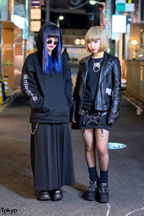 Baek and Kasumi caught our eye on Takeshita Dori in Harajuku after dark.  Dark Harajuku Style Styles & Piercings Japan Street Fashion, Dark Harajuku, Tokyo Style, Harajuku Street Style, Estilo Dark, Japan Fashion Street, Harajuku Street, Harajuku Fashion Street, Harajuku Girls