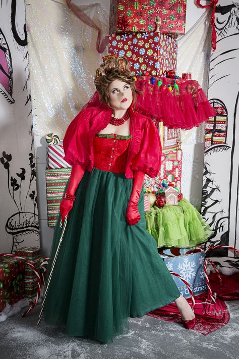 My Martha May Whovier Look  Stylist: Lisa Graystone MUA: Hanna Fisher Photo: Kori Savoie Martha May Whovier Costume, Creating A Fantasy World, Martha May Whovier, Whoville Costumes, Martha May, Grinch Characters, Grinch Costumes, Nativity Costumes, Up Halloween Costumes