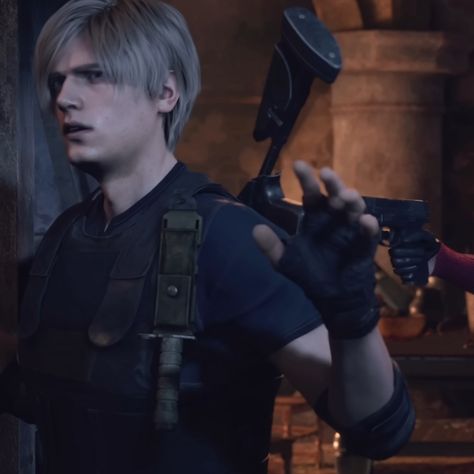 The Sturniolos, Leon Scott, Pfp Matching, Resident Evil Game, Resident Evil Leon, Ada Wong, Couples Icons, Meow Meow, Halloween Pictures