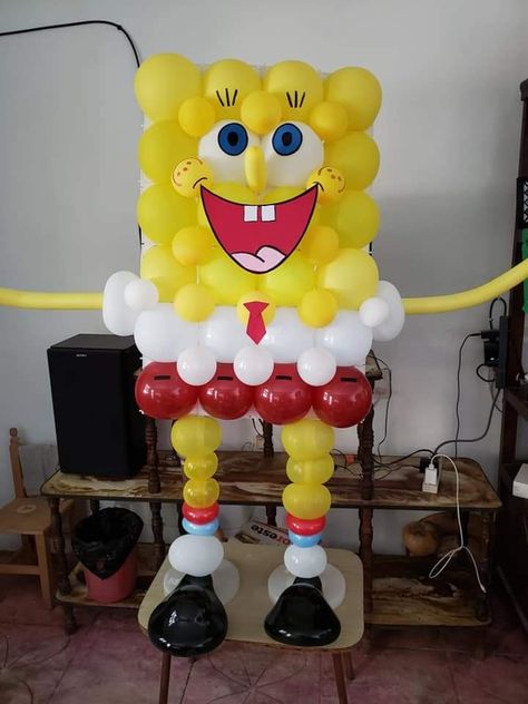 Spongebob Balloon, Sundjer Bob, Spongebob Squarepants Party, Jordan Birthday, Spongebob Party, Balloon Garland Diy, Spongebob Birthday, Balloon Shop, Balloon Sculptures