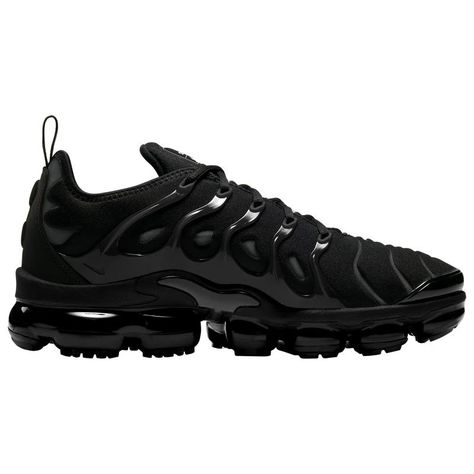 Your old-favourite in a new avatar! The Nike Air Vapormax Plus is a revolutionary revamp of the '98 Air Max Plus with its floating cage, padded upper, heel logo, and the much-loved running look. The new take on the old-favourite ramps up the comfort and emboldens your style. Originally designed for performance running, the VaporMax Air technology gives these silhouettes a lightweight cushioning that lasts. The prominent TPU arch brings beach life to the city, taking inspiration from a whale's ta Nike Vapormax Plus, Nike Shoes Air, Air Nike, Nike Air Vapormax Plus, Air Vapormax Plus, Snowboarding Accessories, Nike Vapormax, Soccer Boots, Nike Swim