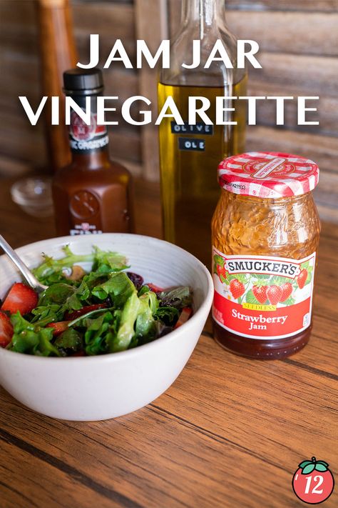 Jam Jar Vinaigrette?utm_source=12tomatoes Raspberry Vinaigrette Recipe With Jam, Vingerete Dressing Recipes, Jam Dressing, Strawberry Vinegarette, Tomato Vinaigrette Dressing, Jam Salad Dressing, Vinegrette Recipe, Food Dressing, Balsamic Vinegar Dressing