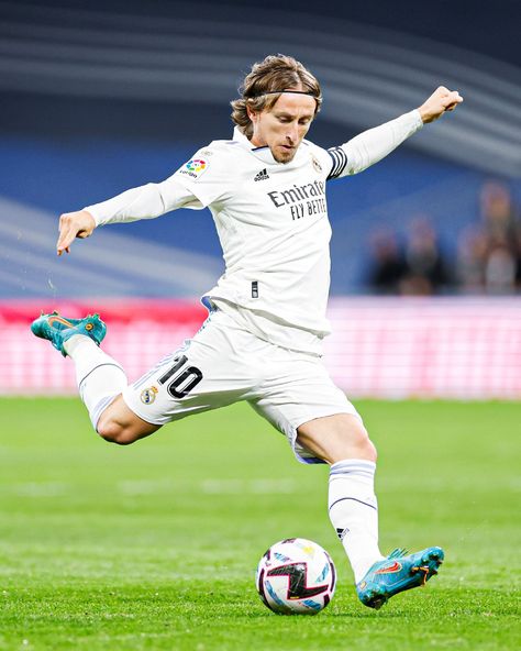 Luka Modric, European Football, Cadiz, Pose Reference Photo, Cristiano Ronaldo, Pose Reference, Real Madrid, Ronaldo, Madrid