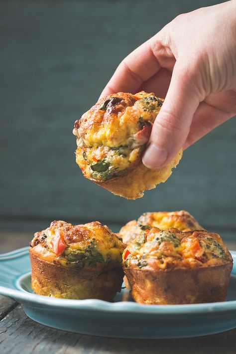 Single Serving Breakfast, Crustless Mini Quiche, Breakfast Quiche Muffins, Lowcarb Meals, Easy Egg Breakfast, Quiche Muffins, Mini Quiches, Breakfast Quiche, Mini Quiche