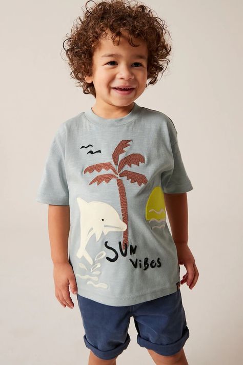 Blue/Grey Dolphin Appliqué Character Short Sleeve T-Shirt (3mths-7yrs) Zara Kids Boys, Appliqué Designs, Kids Shirts Boys, Mens Kurta Designs, Cool Tee Shirts, Summer Graphic Tee, Beachwear Skirt, Zara Kids, Boy Tees