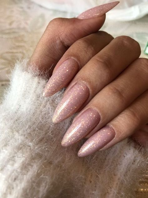 7 classic winter nail colors to try today! #nail #nailcolors #nailtrends Pink Nail, Nail Polish, Glitter, Nails, Pink, White