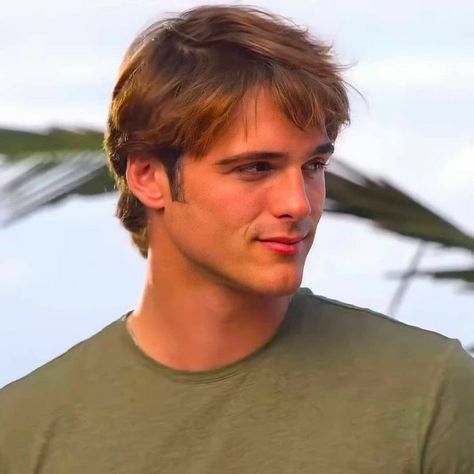 Jacob Elordi Side Profile, Jacob Elordi The Kissing Booth, Noah Flynn The Kissing Booth, Noah Kissing Booth, Anastacia Disney, Nate Jacobs, Noah Flynn, The Kissing Booth, Cute Guy Pics