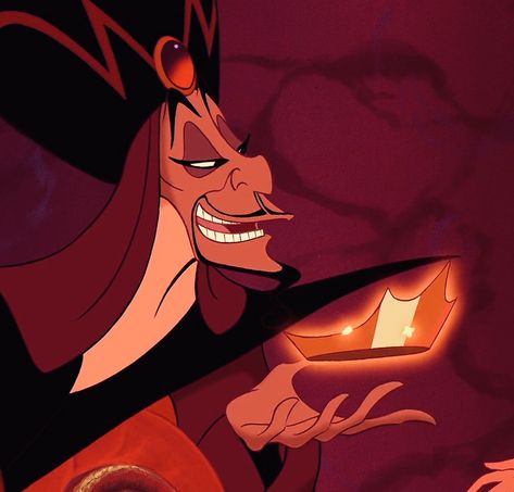 Jafar Crown Offering Jafar Aesthetic, Disney Character Art, Evil Disney, Evil Villains, Disney Aladdin, Disney Movie, Disney Films, Disney Pictures, Disney Drawings