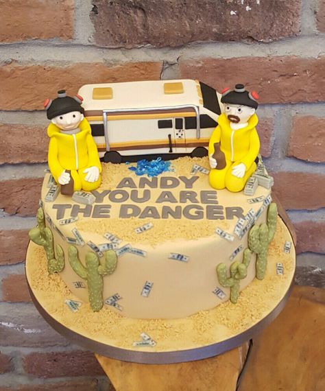 Breaking bad cake ☺ 17th Cake, Breaking Bad Cake, Breaking Bad Birthday, Bad Cake, Bad Birthday, Breaking Bad Party, Creative Birthday Cakes, Creative Birthday, Better Call Saul